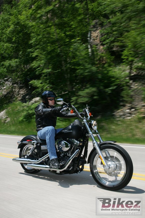 2006 Harley-Davidson FXDBI Street Bob photo